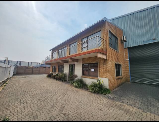 546M² WAREHOUSE TO LET IN WADEVILLE